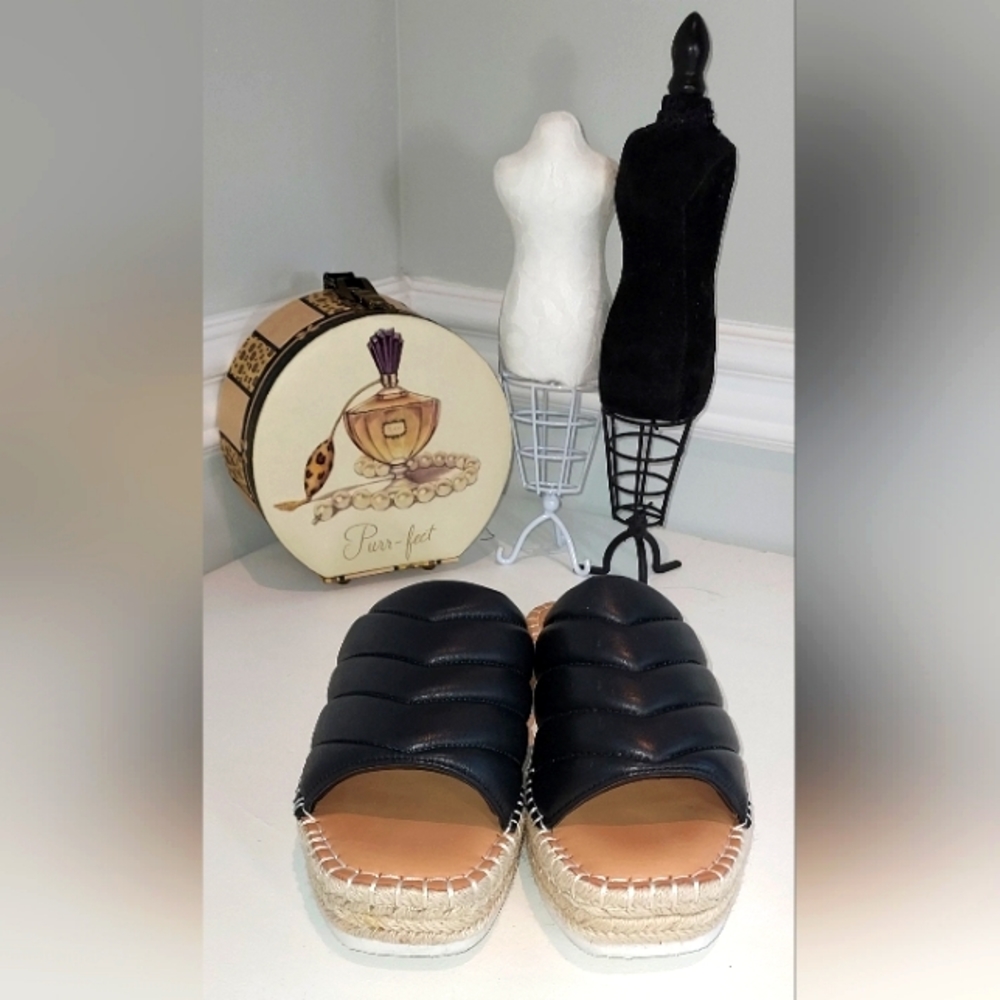 Gianni Bini Black Padded Leather Espadrille Sandals Pre-owned